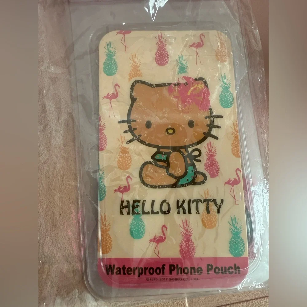 Hello Kitty Sanrio Waterproof Phone Pouch New 2017 Pink Summer